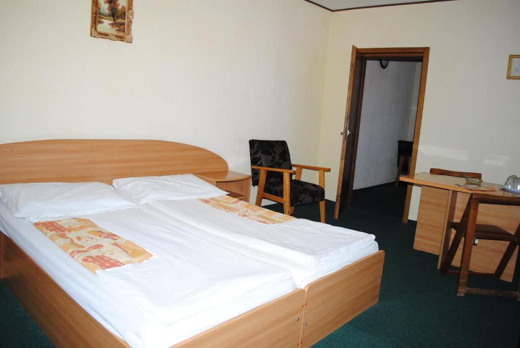 Hotel West Șcheia Szoba fotó
