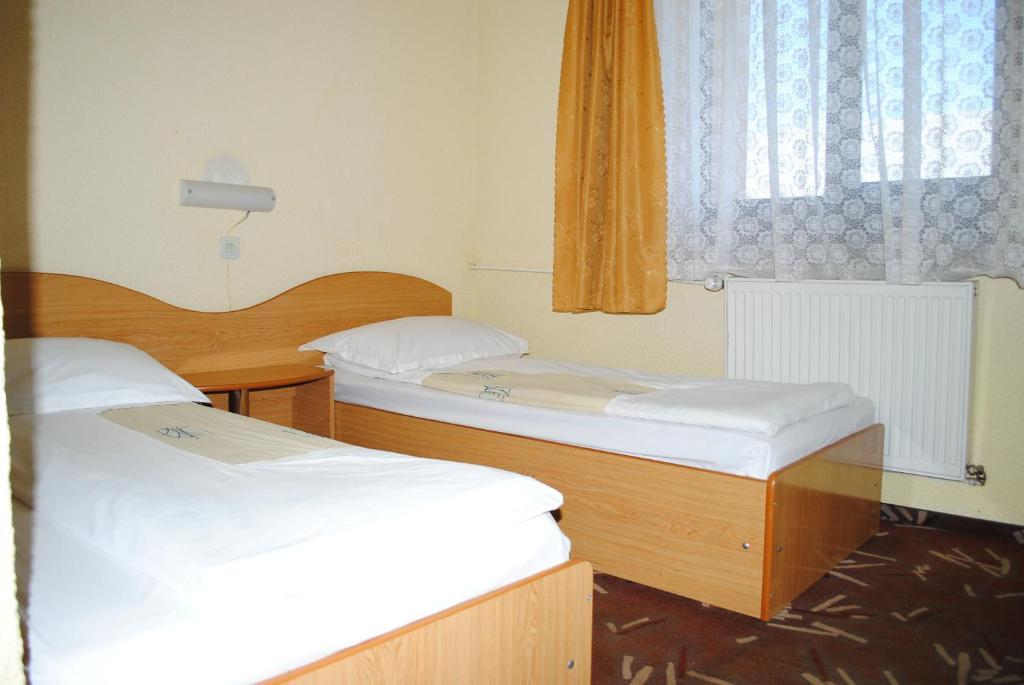 Hotel West Șcheia Szoba fotó