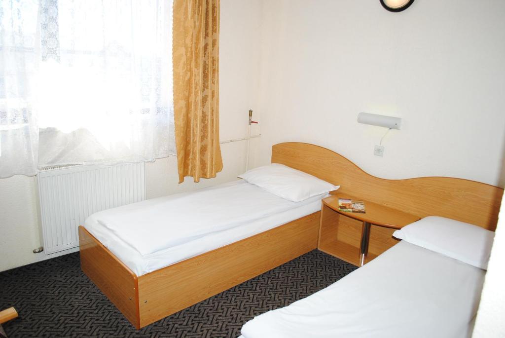 Hotel West Șcheia Szoba fotó